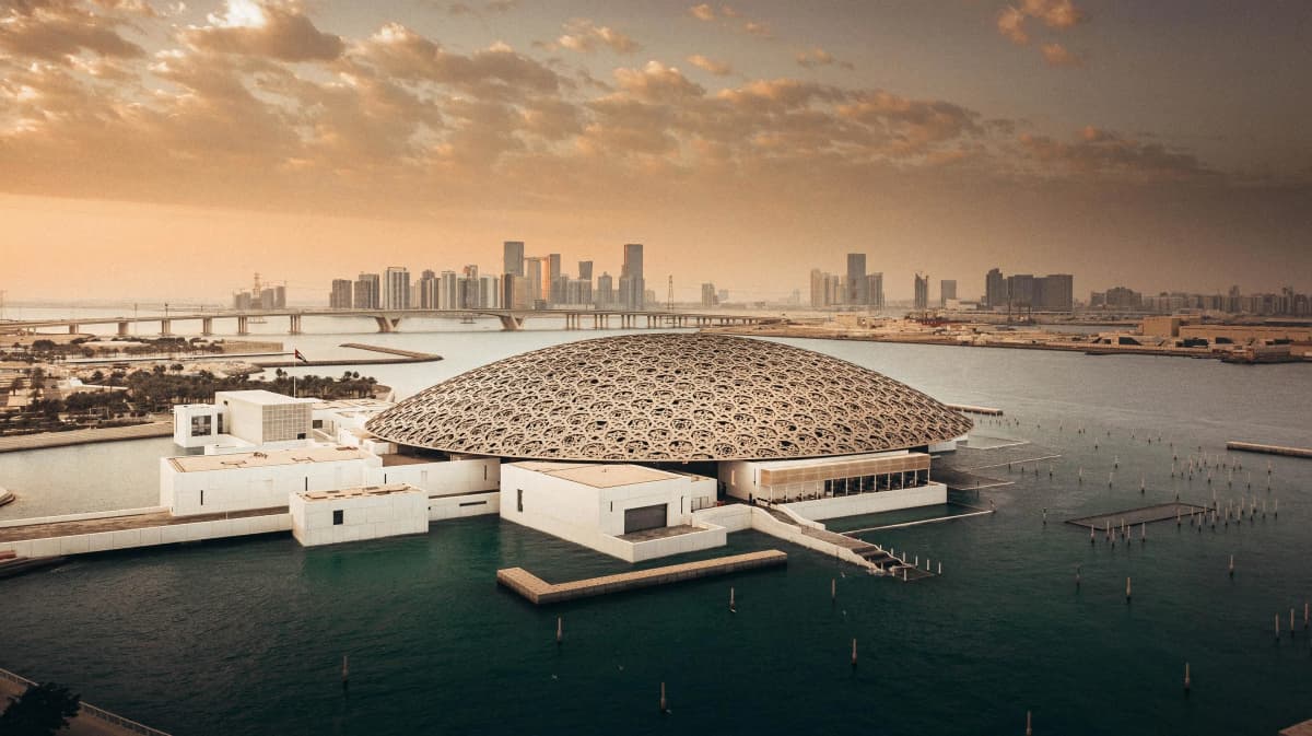 Best Abu Dhabi Museums: Experience the Beauty of Art & Culture clicktoguide