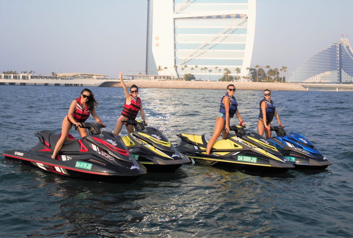 Jet Ski Ride Dubai - clicktoguide