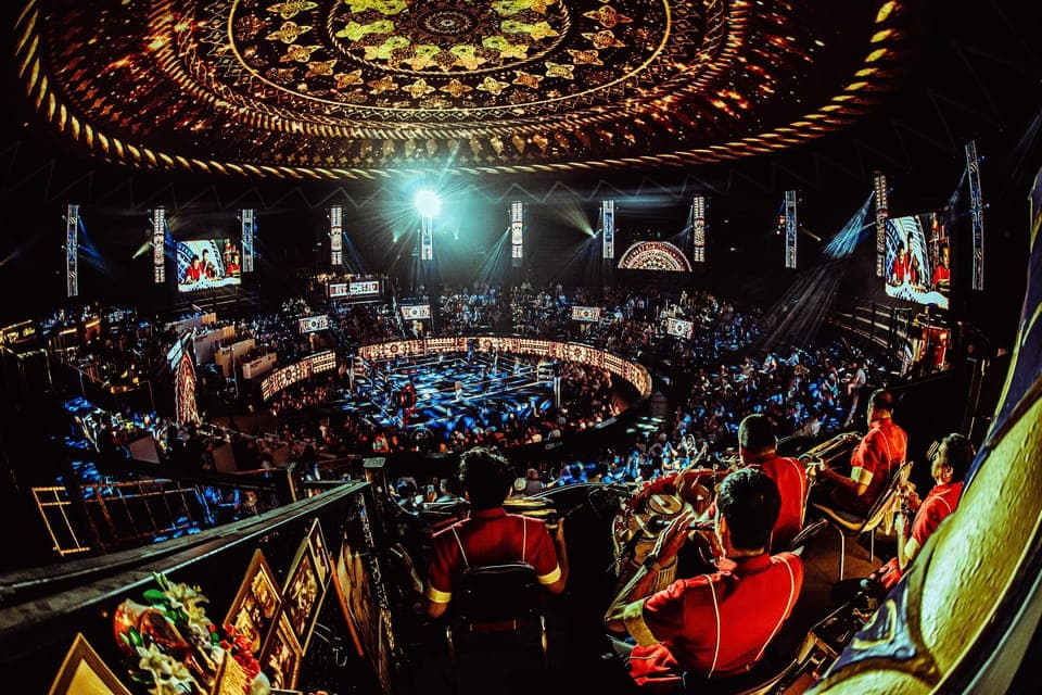 Muay Thai Boxing Tickets at Rajadamnern Stadium