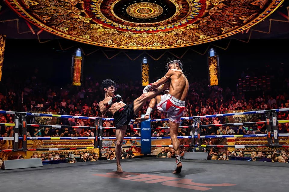 Muay Thai Boxing Tickets at Rajadamnern Stadium