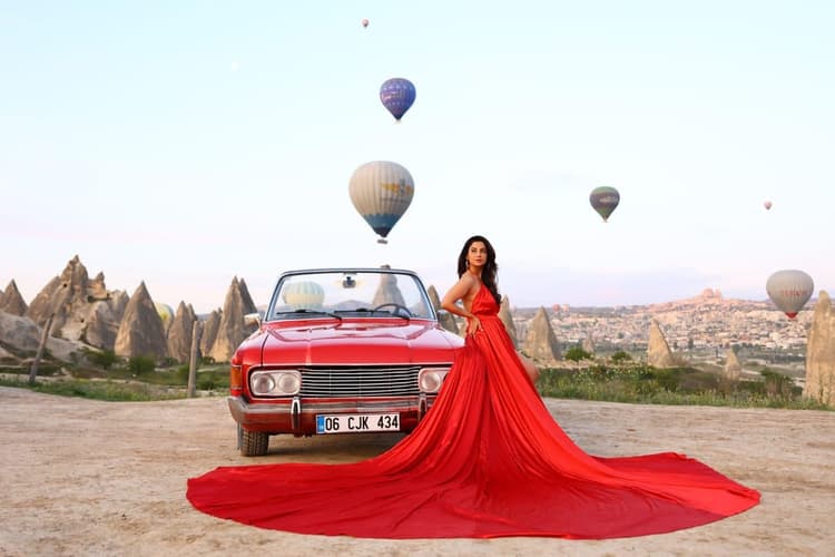 Sunset Classic Car Tour in Cappadocia