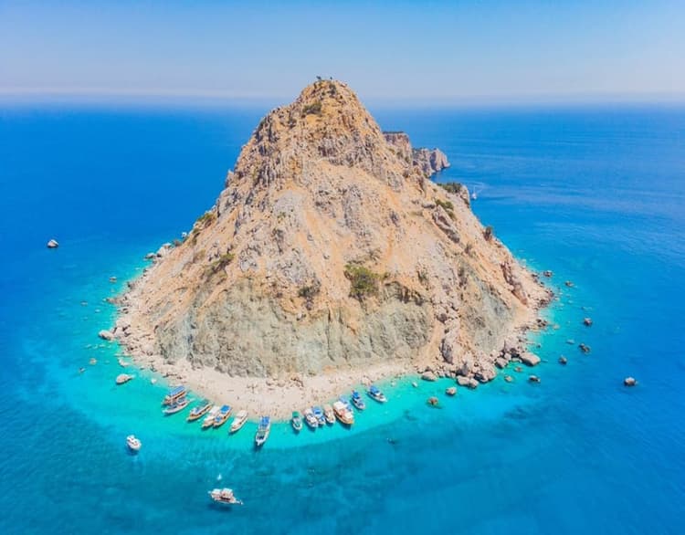 Suluada Island Boat Trip