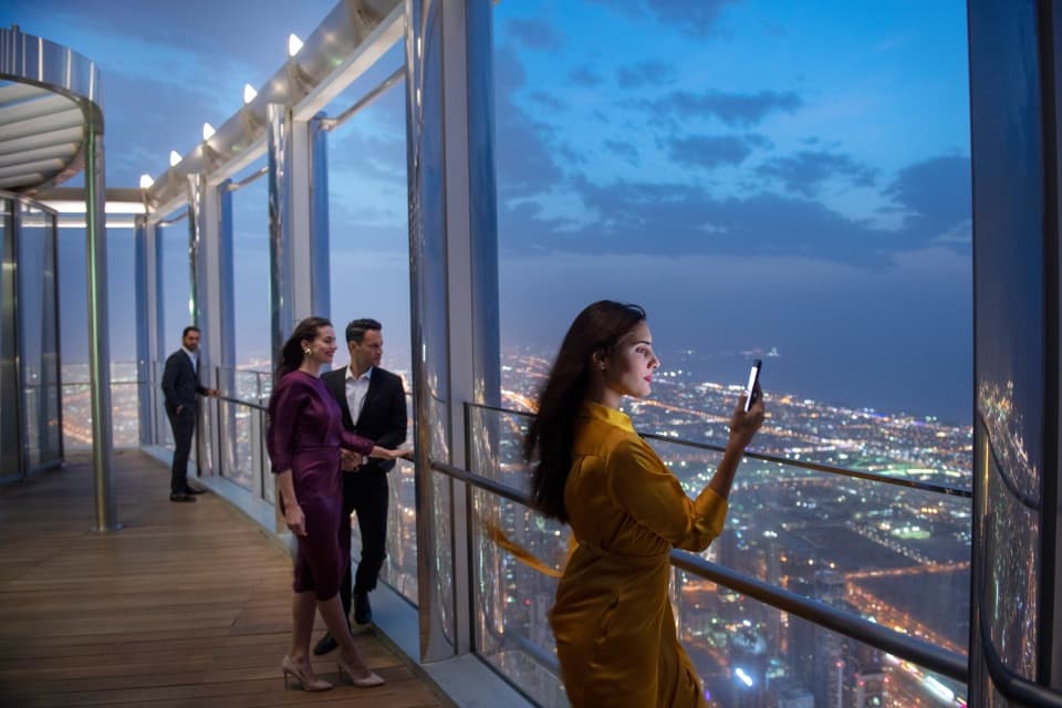 Burj Khalifa Fast Track - clicktoguide