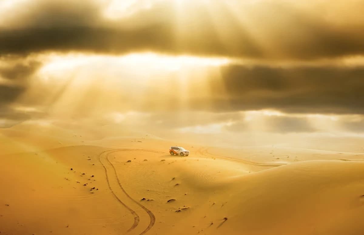 Abu Dhabi Desert Safari + Qasr Al Hosn
