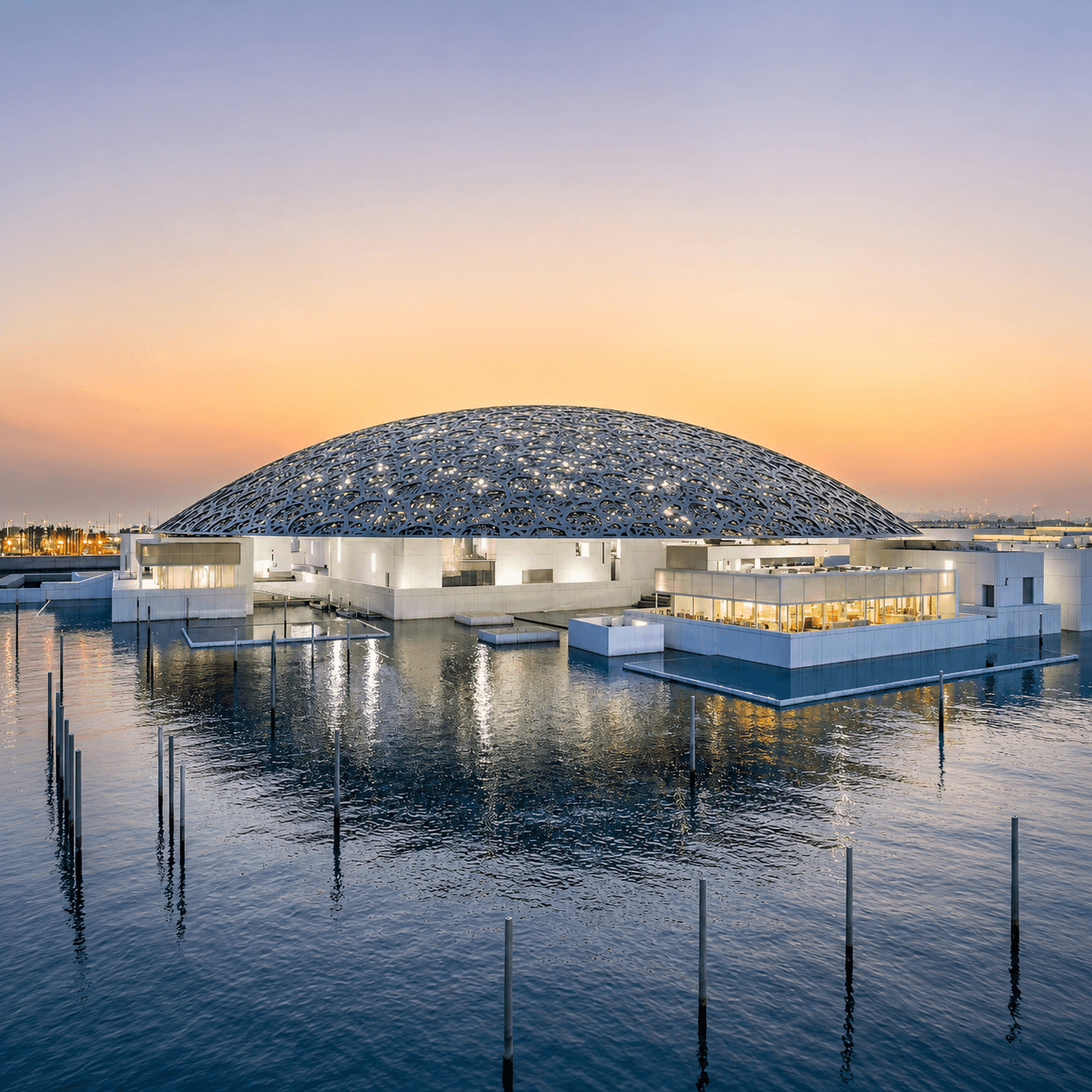 Louvre Abu Dhabi + National Aquarium + Zayed National Museum - clicktoguide