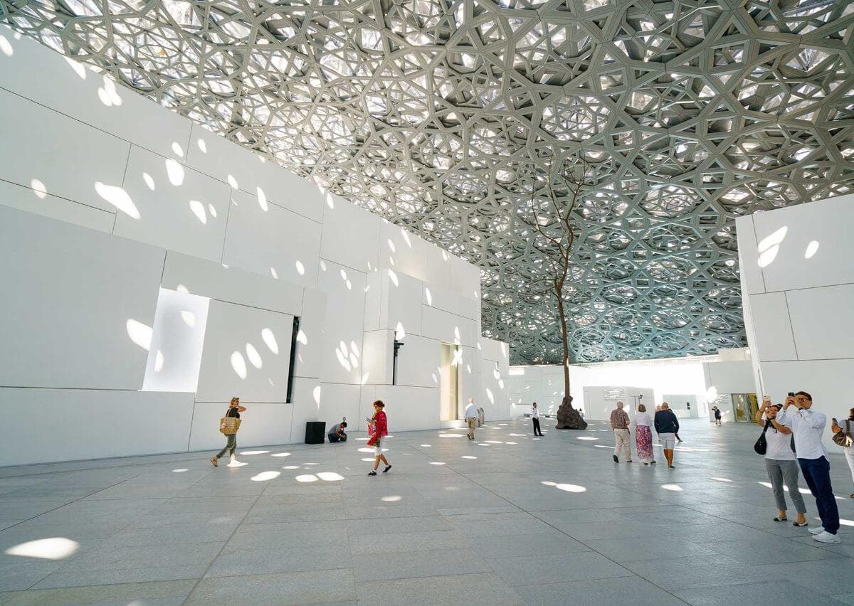 Louvre Abu Dhabi + Zayed National Museum - clicktoguide
