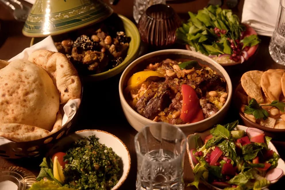 Al Hadheerah - Food