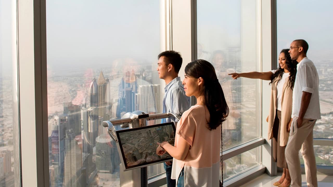 Dubai Crocodile Park + At The Top Burj Khalifa (124 Floor) Non-Prime Time - clicktoguide