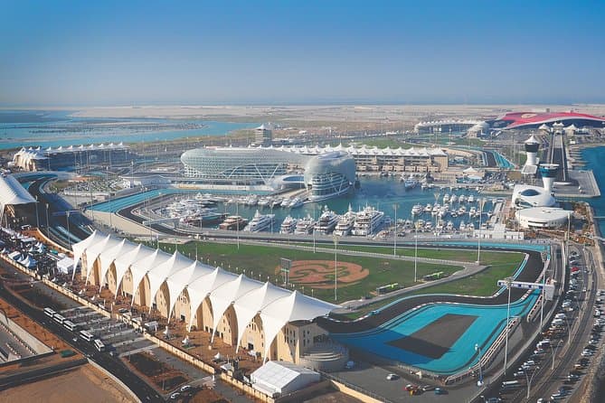 Overview of Yas Marina Circuit