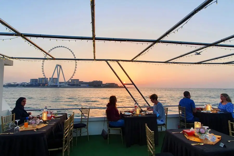 90 Minutes Marina Cruise - Sunset Ain Dubai