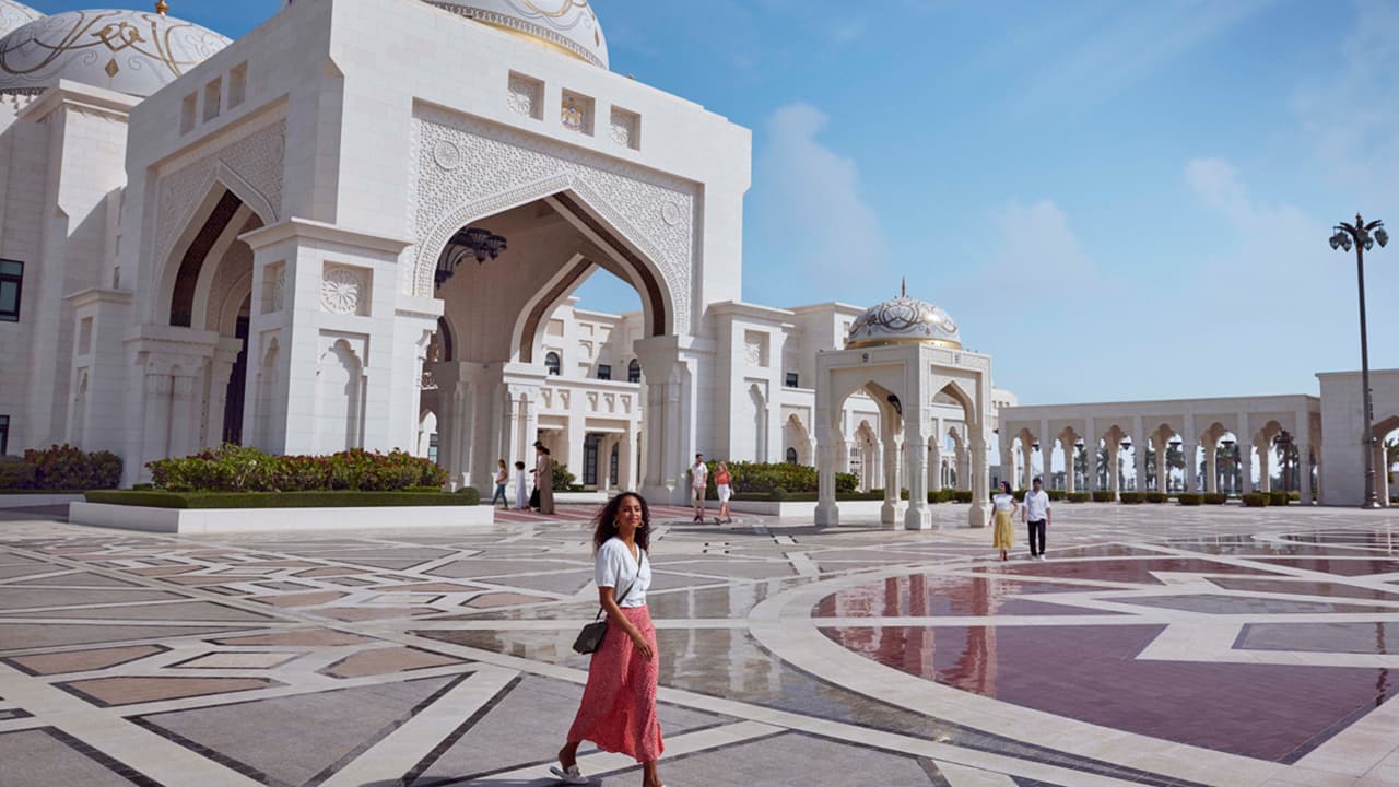 Yas Water World + Qasr Al Watan (General Admission) - clicktoguide
