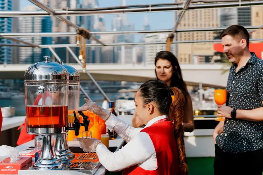 90 Minutes Marina Cruise - Drinks