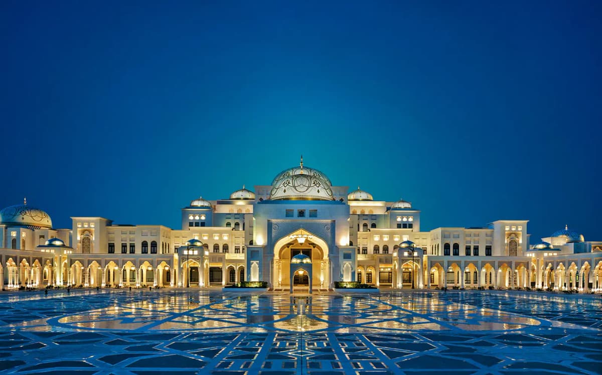 Abu Dhabi Premium City Tour in Russian Language - clicktoguide