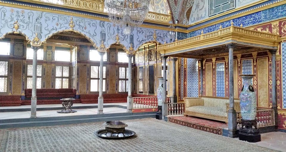 Topkapi Palace Guided Tour